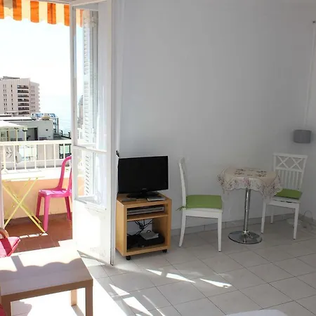 Studio Palais Flora *
